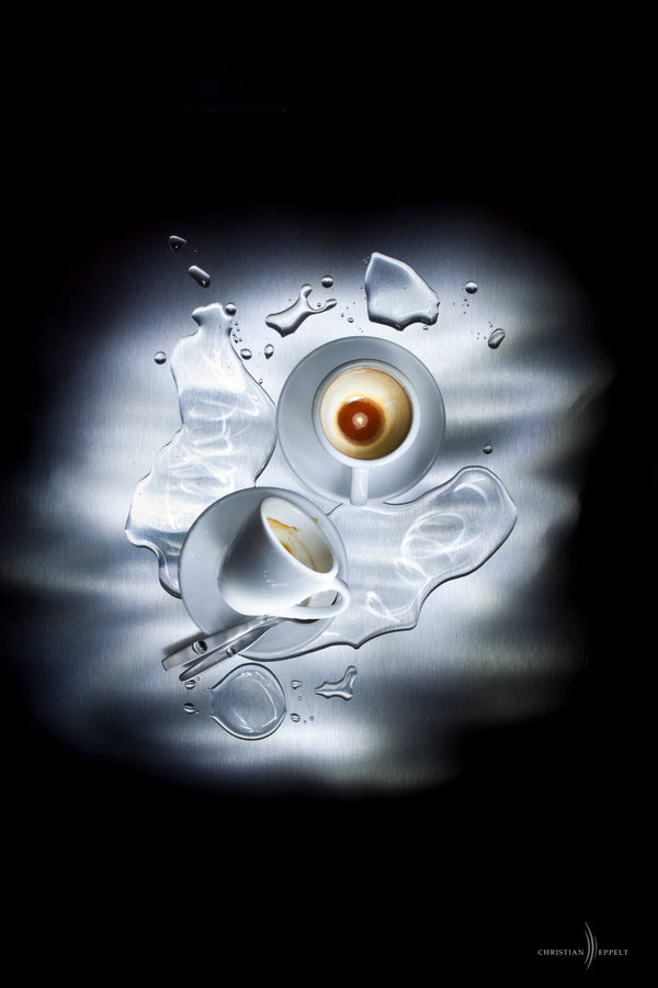 Nachts in der Spüle: 2 abgetakelte Espressoträger